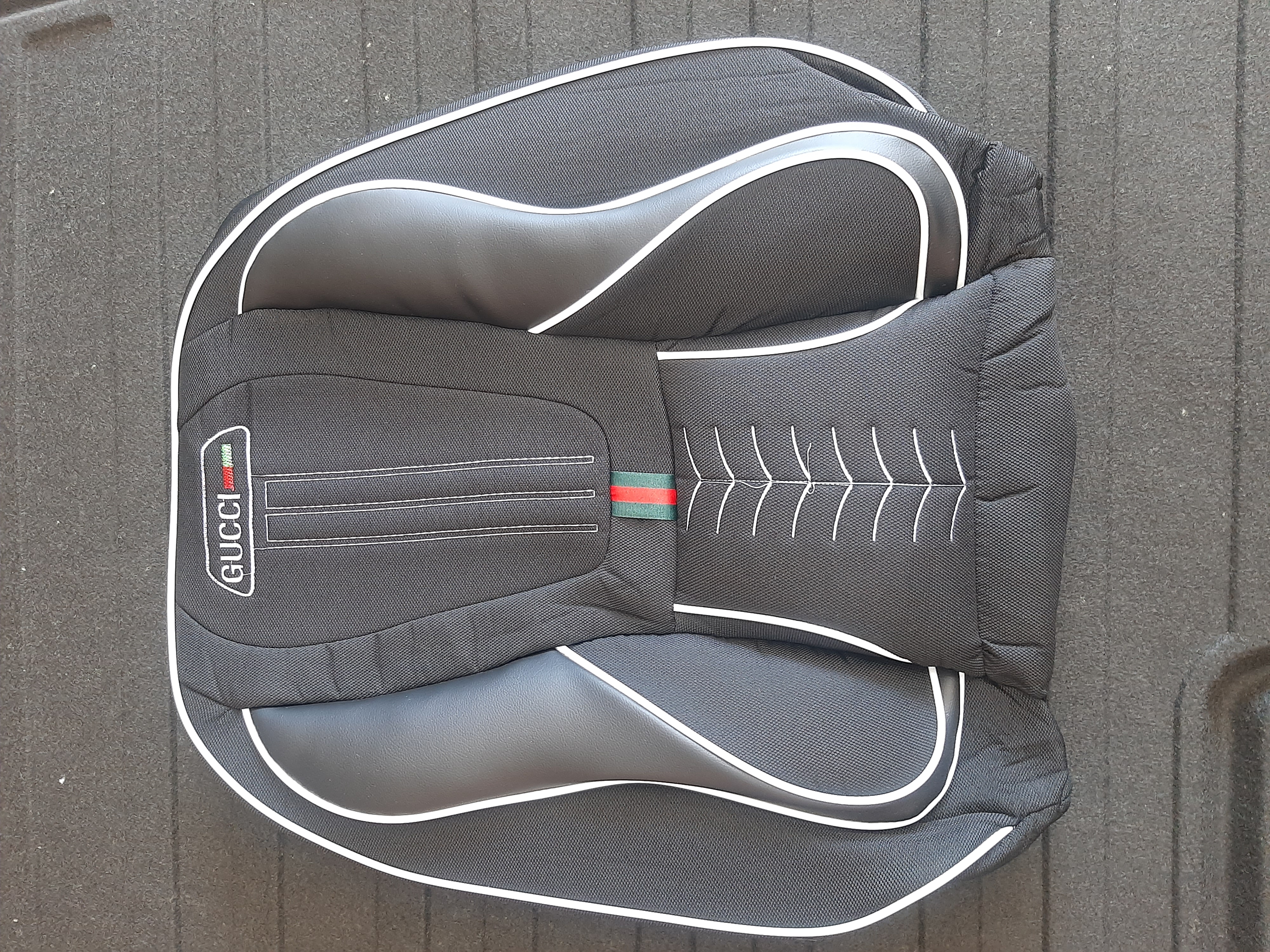 روکش صندلی طرح vipشاهین