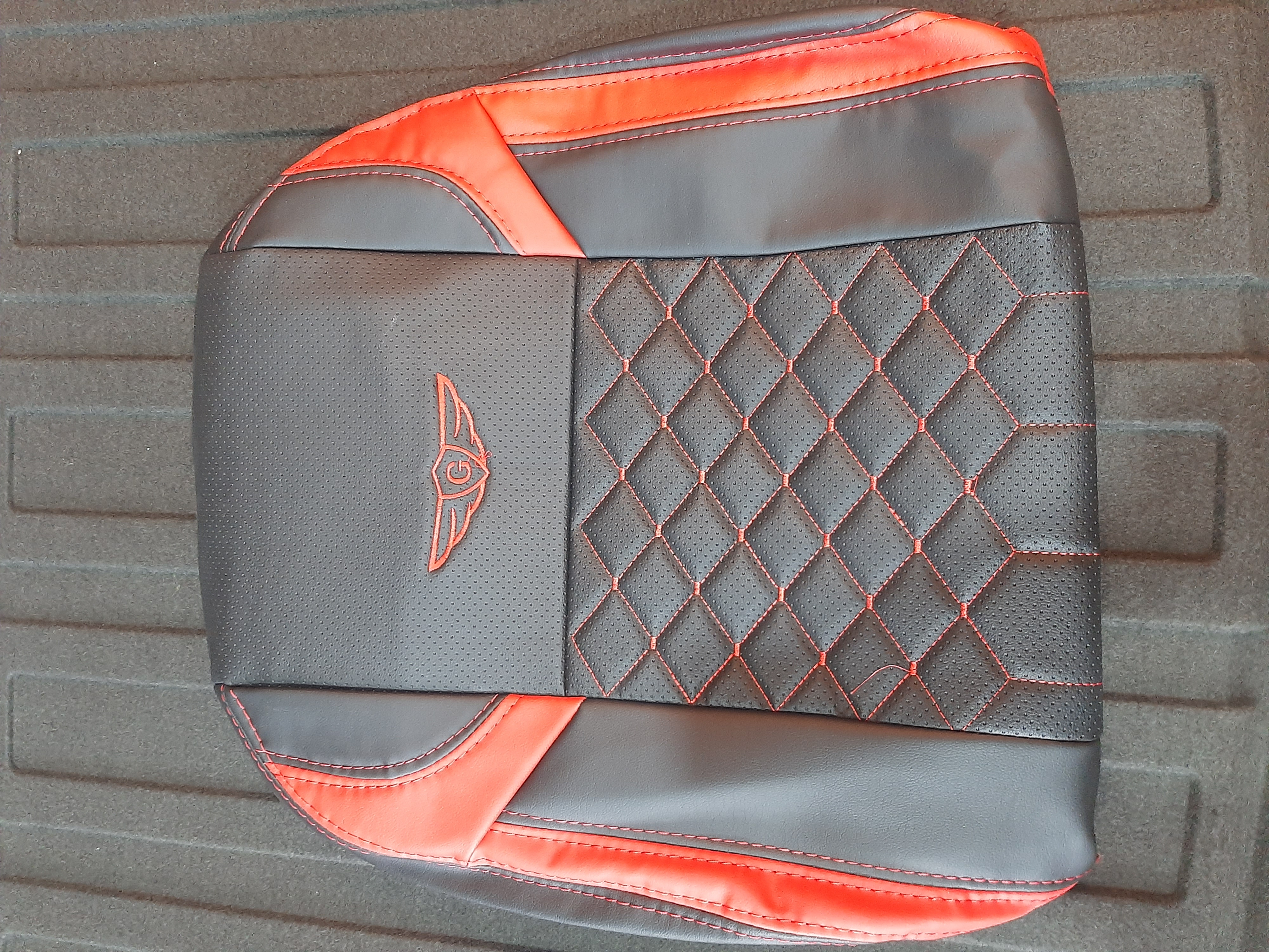 روکش صندلی چرم ۲۰۶