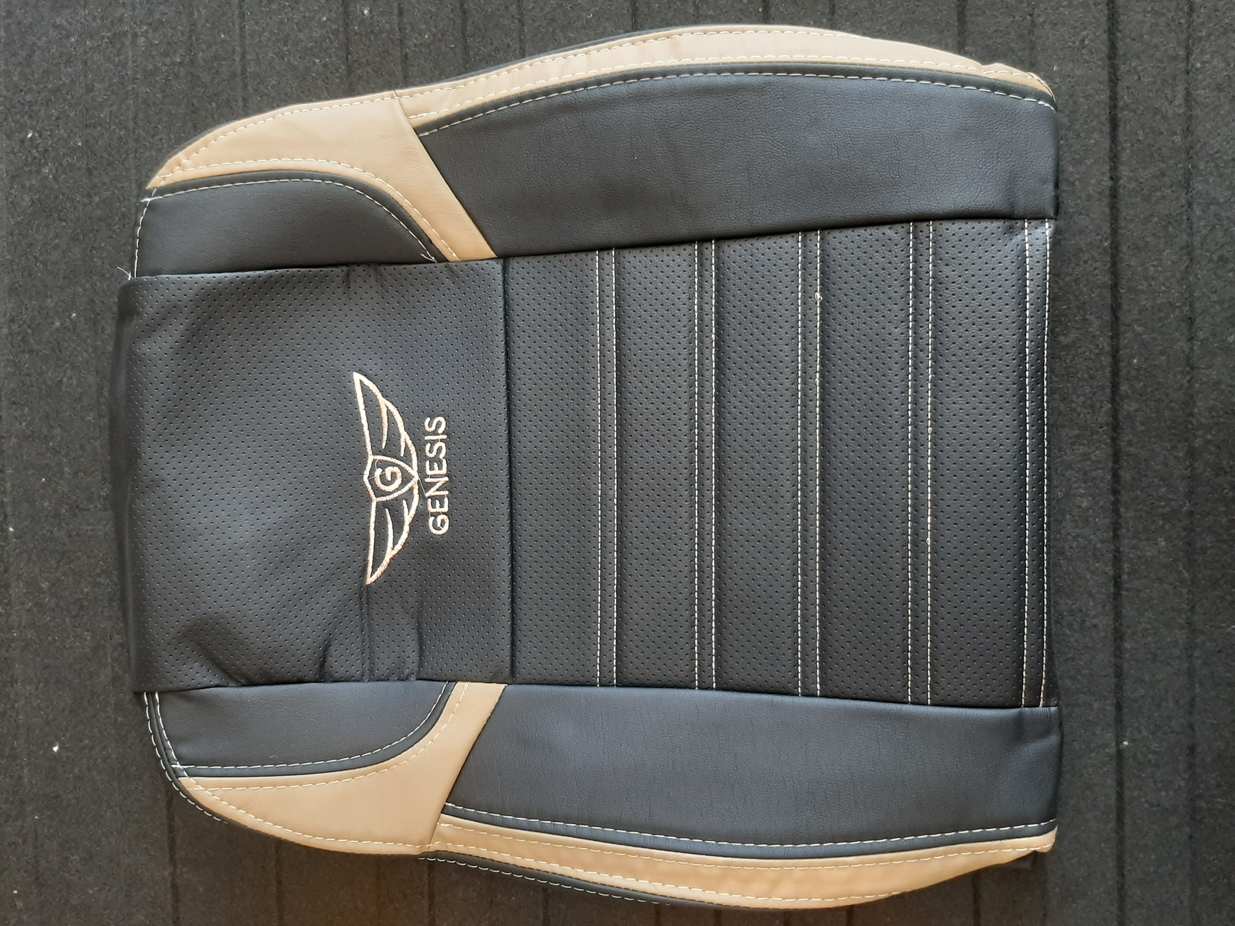 روکش صندلی چرم مشکی کرم پژو ۴۰۵ سه کوهان