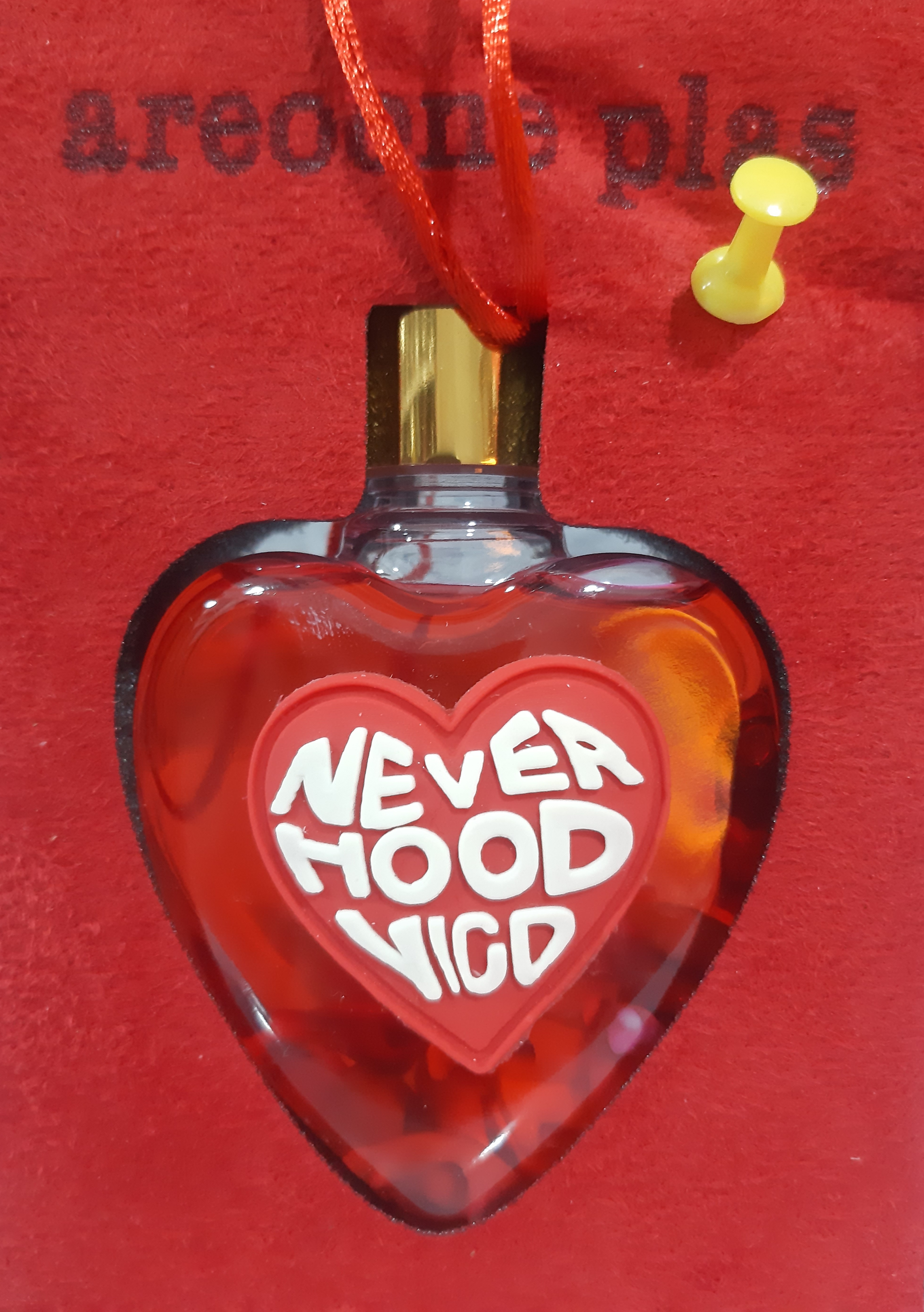 خوشبو کننده هوا آویز مدل قلب